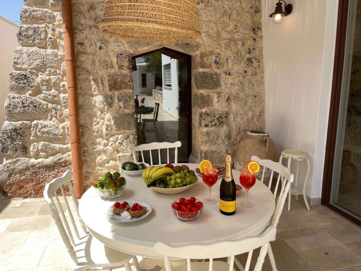 Villa Le Liame Antico Trullo Gagliano del Capo Exterior foto